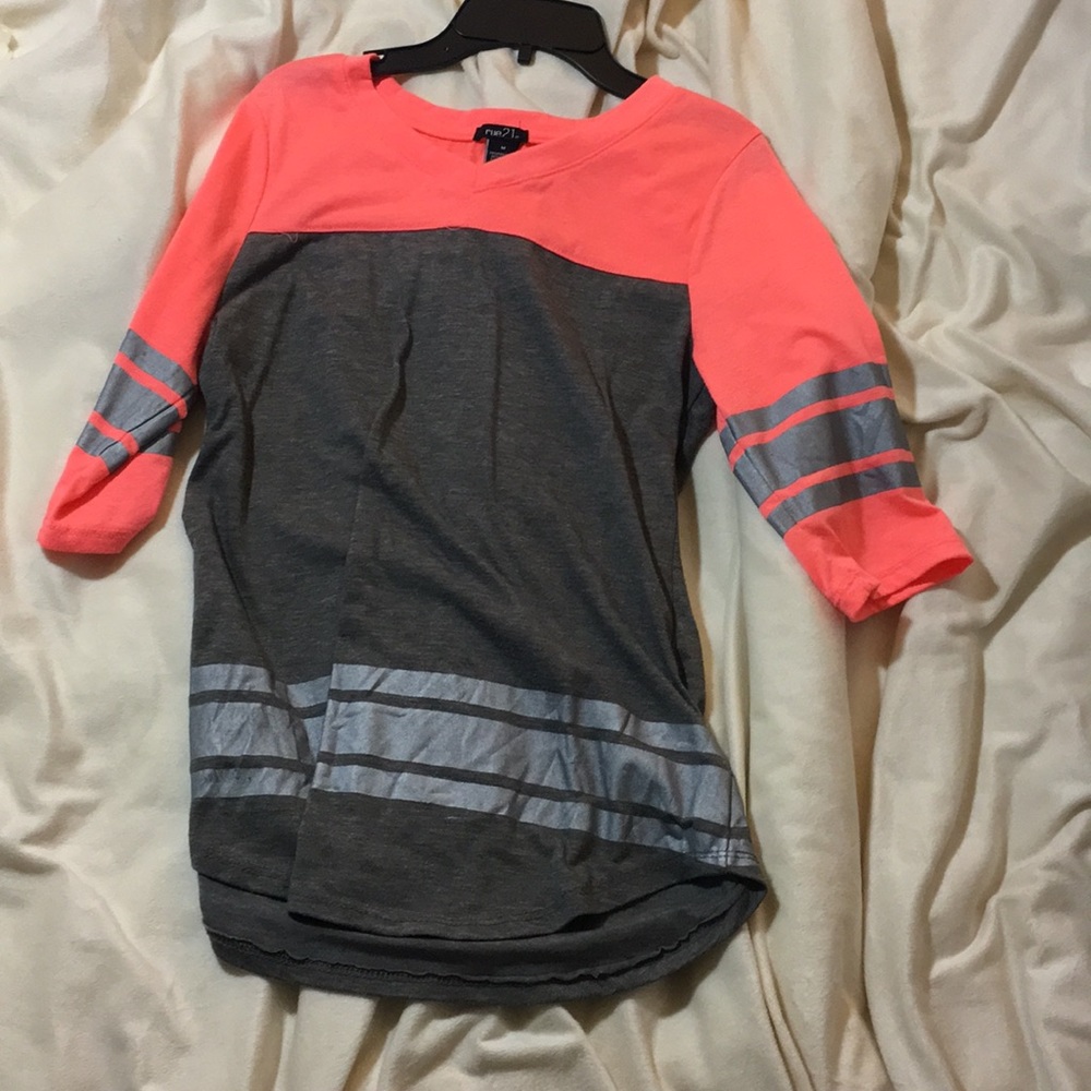 Pink and grey tee